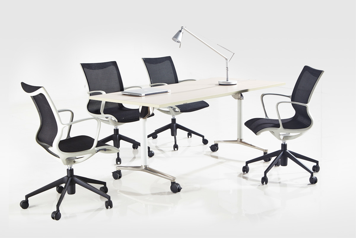 B311-2-office-chair-&-C100-18-W-fokding-table.jpg